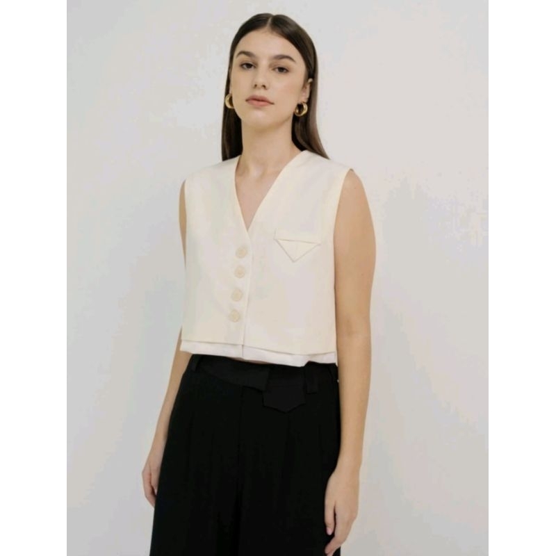 Preloved Excellent condition Josephine Anni Matthew vest in Ivory / Camel size S