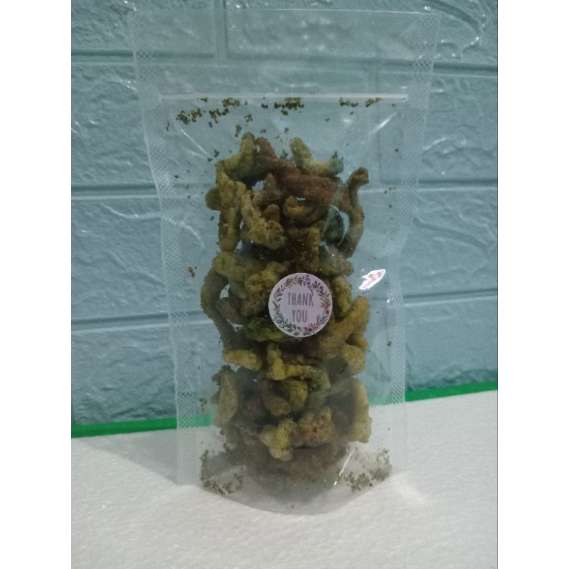 

USUS KRISPY PEDAS DAUN JERUK BUMBU KERING [standing pouch 12×20]