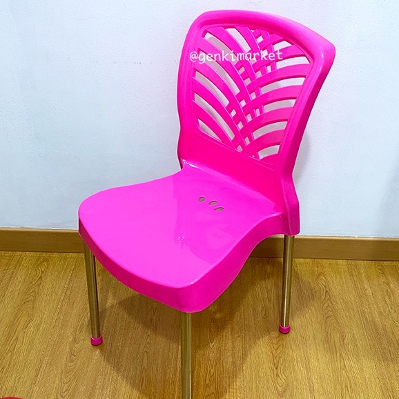 Kursi Plastik Senderan / Kursi Sandaran Dewasa Plastik Astro Kaki Besi