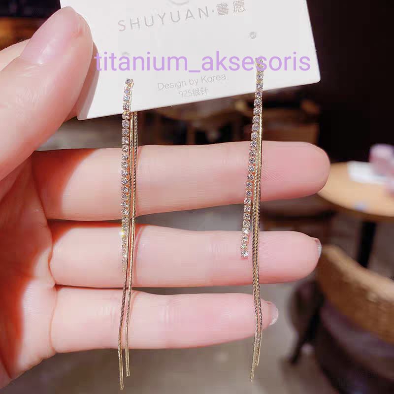 anting tindik tusuk titanium rumbai permata panjang
