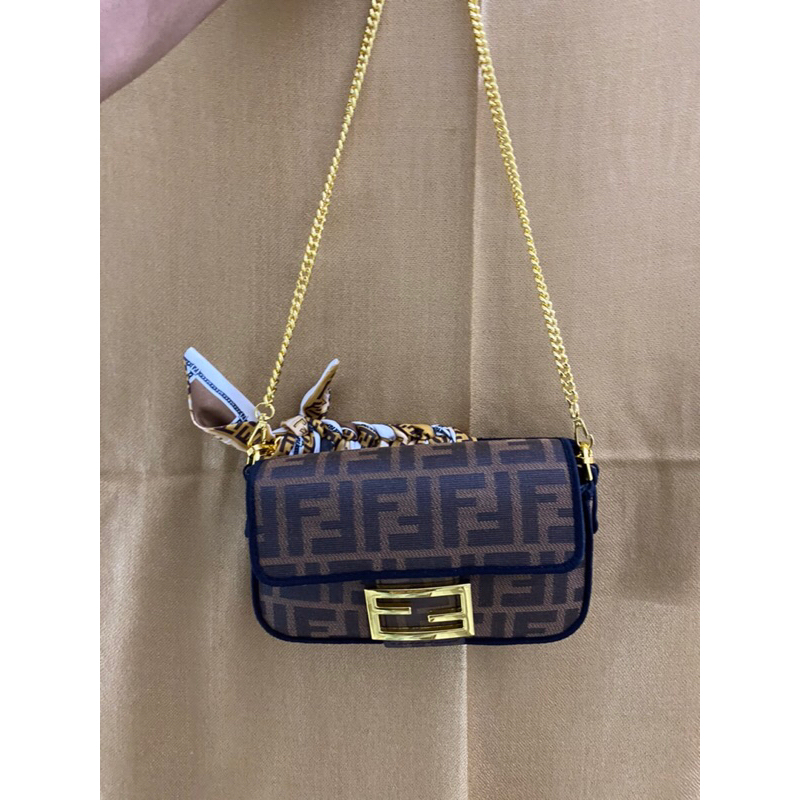 TAS SLING BAG FENDI WANITA MEWAH