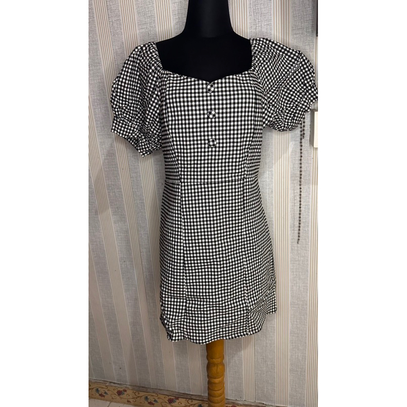 dress midi kotak kotak