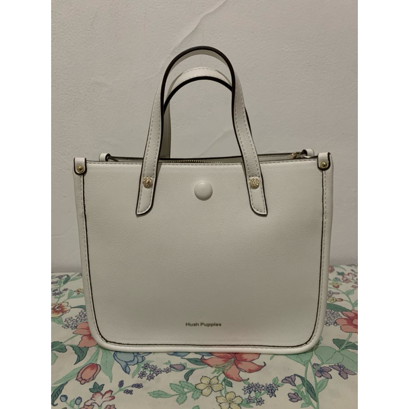 HUSH PUPPIES PORTIA SATCHEL M WHITE LIKE NEW