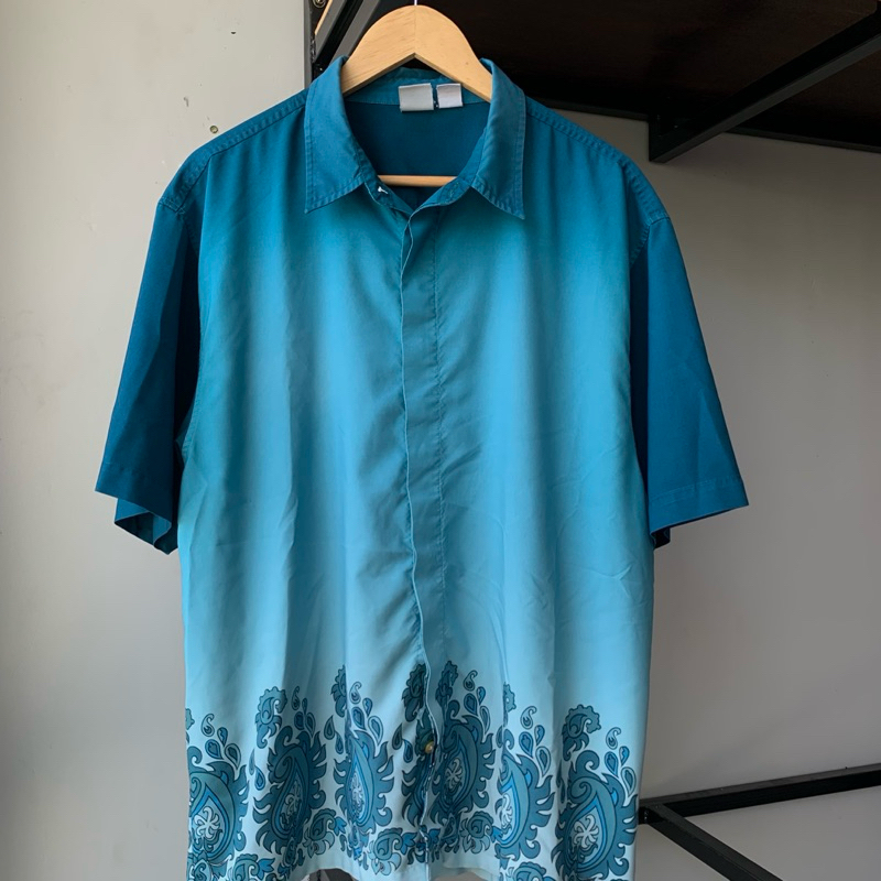 Kemeja pantai ocean pacific