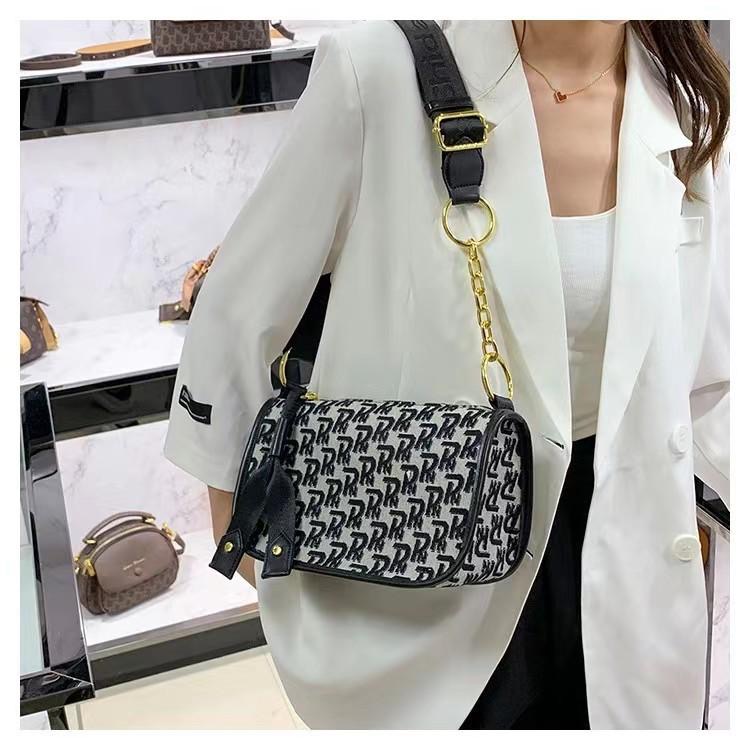 Tas Tote Wanita 0155 Warna Hitam Putih Motif Monokrom Yans Collections