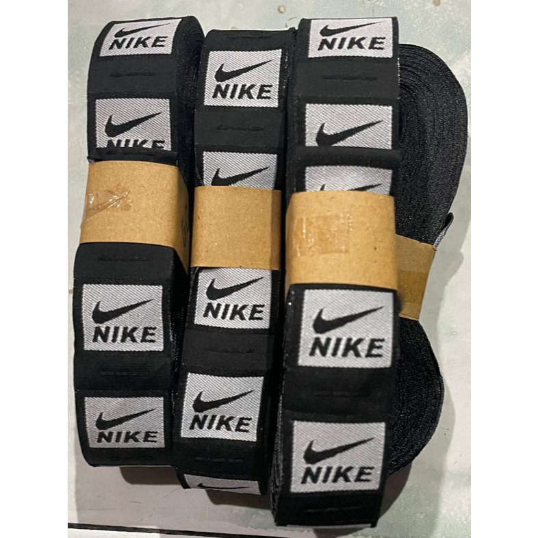 Merk Lidah Sepatu Nike