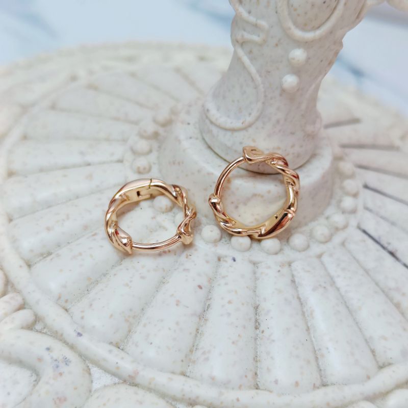 anting bulat klip titanium xuping / anting xuping motif / anting wanita murah