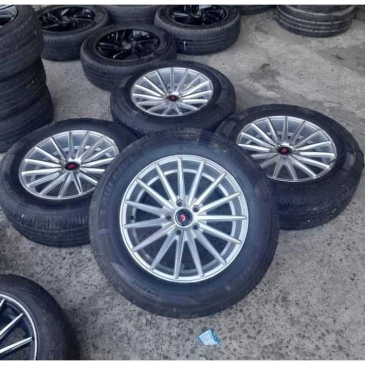 VELG MOBIL BEKAS / SEKEN R17 TYPE VOSSEN PCD 5X114 + BAN LAUFEN 225 65 R17