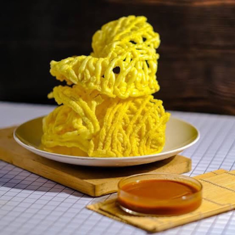 

Kerupuk Mie Kuning Asinan