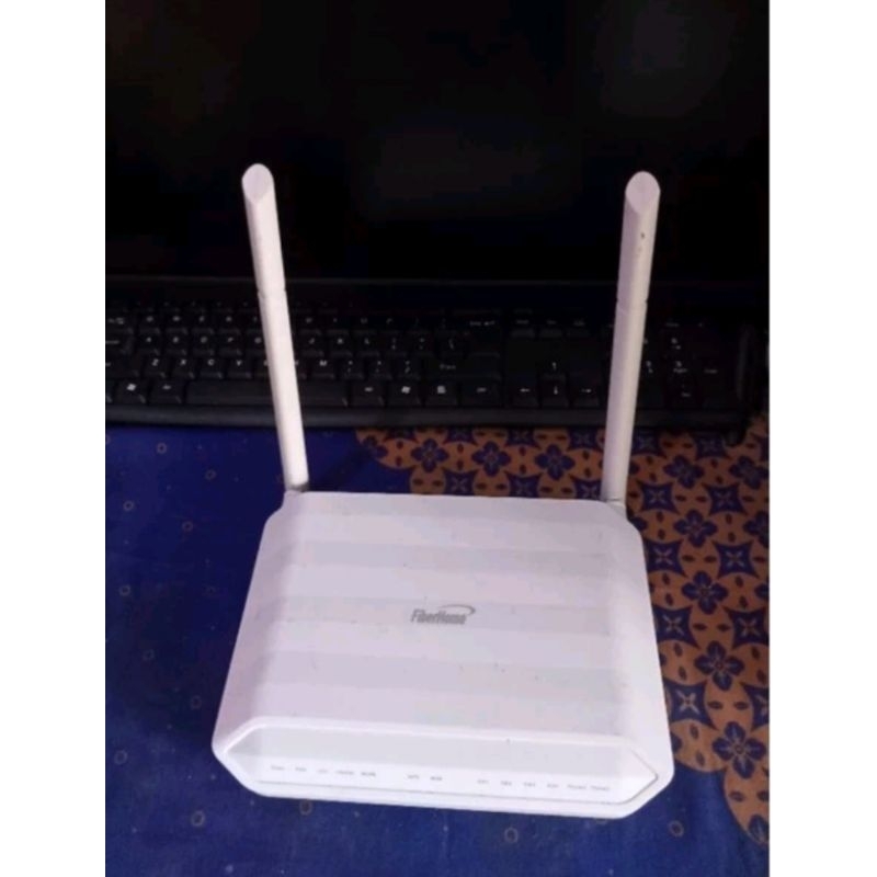 Fiberhome HG6243C GPON ONT Acess point plus adaptor