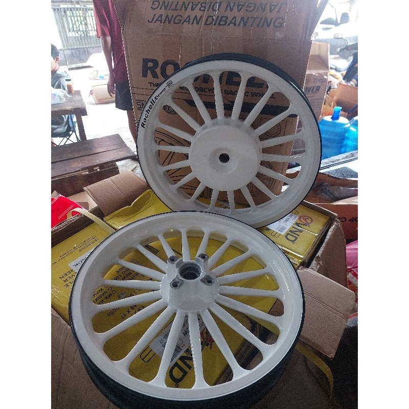VELG GALAXY PUTIH ROCHELL VARIO 110 , BEAT, SCOOPY.