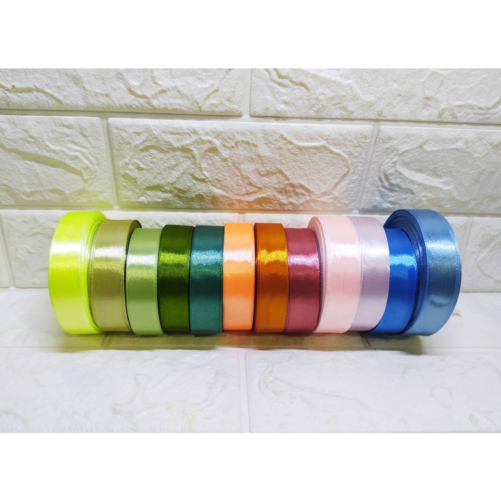 

HARGA GROSIR Pita Satin 34 inch WARNA KHUSUS Pita satin WARNA KHUSUS