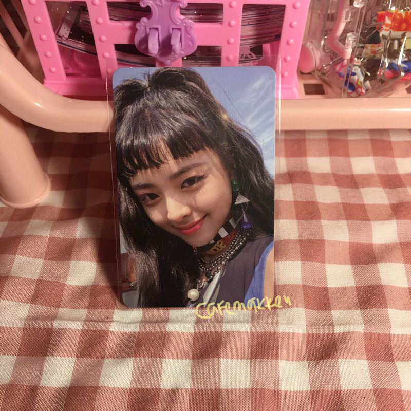 [ready] PHOTOCARD YUNA ITZY NOT SHY MURAH