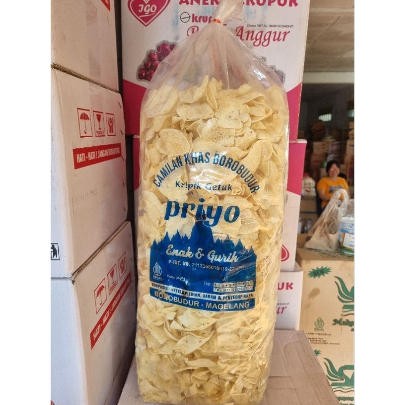 

Kripik Getuk Priyo Camilan Khas Borobudur 250 gram