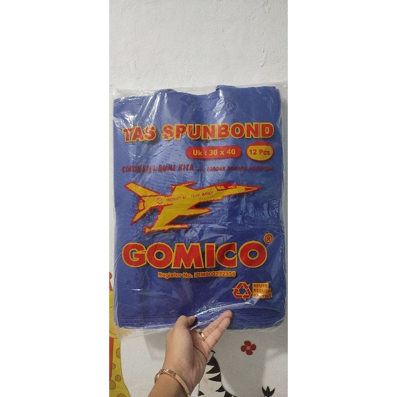 

1 lusin tas spunbond goodie bag tas belanja merk Gomico 30*40