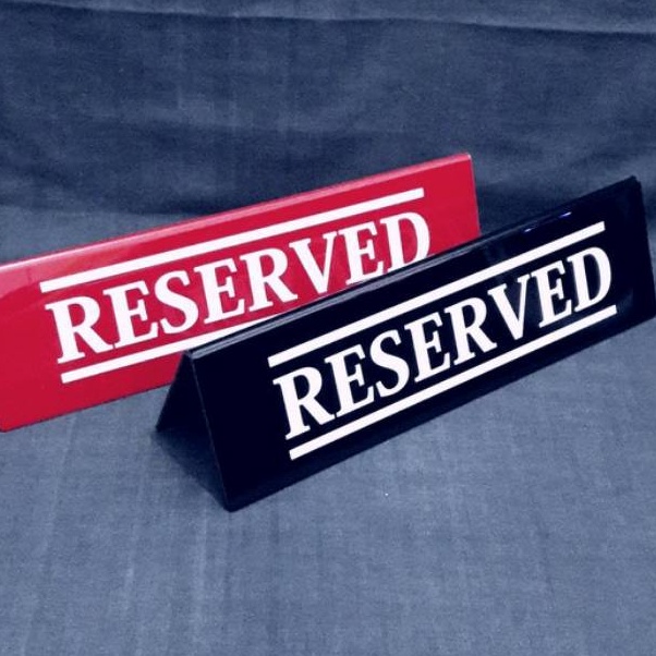 

Bestseller Acrylic name tag papan nama meja reserved 7x25cm