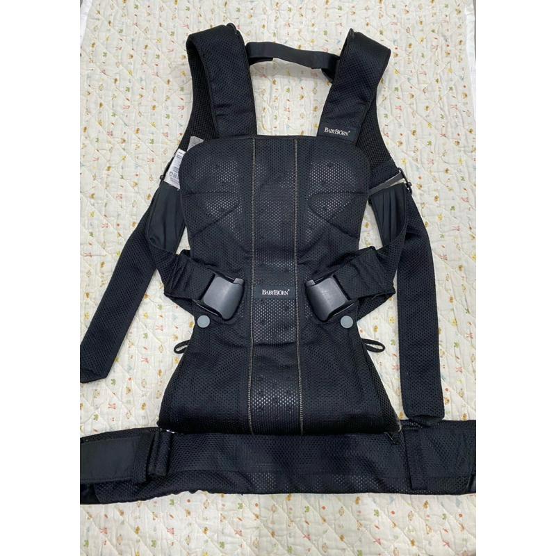 Gendongan Sultan Baby Bjorn One Mesh Black