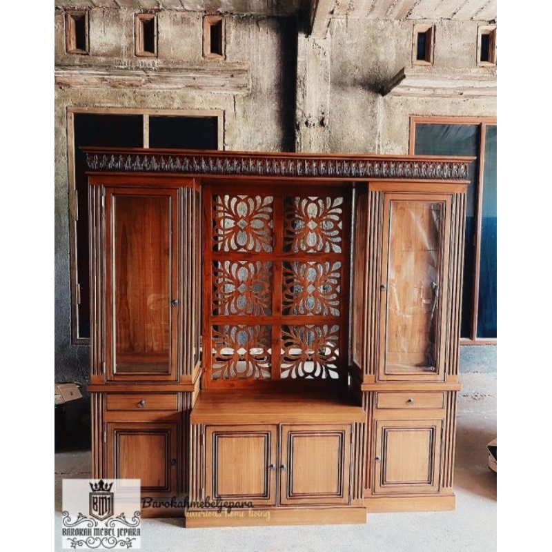 partisi tv kayu jati , Buffet TV partisi , backdrop TV jati , meja tv jati Jepara , partisi jati jep