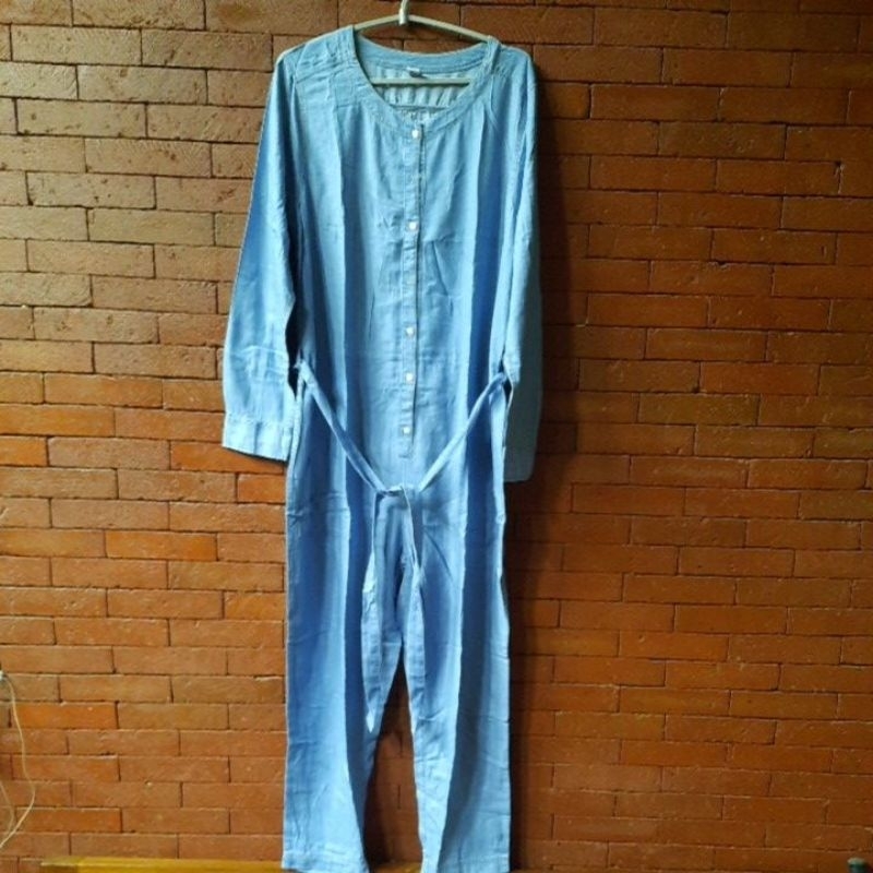 Preloved Baju Jumpsuit Denim Lembut