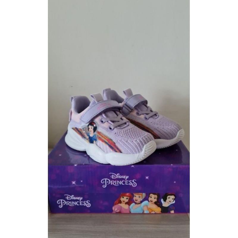 Sepatu Disney Princess uk 26