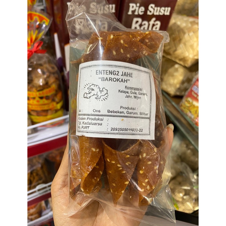 

MAKSIMAL ENTING ENTING JAHE WIJEN OLEH OLEH KHAS BLITAR