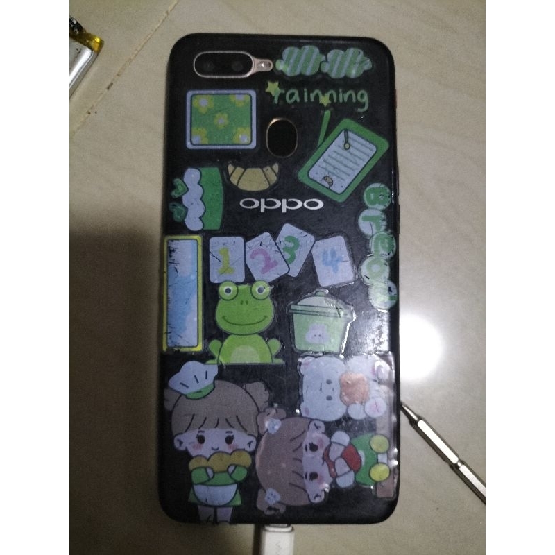 Oppo a5s minus lcd retak