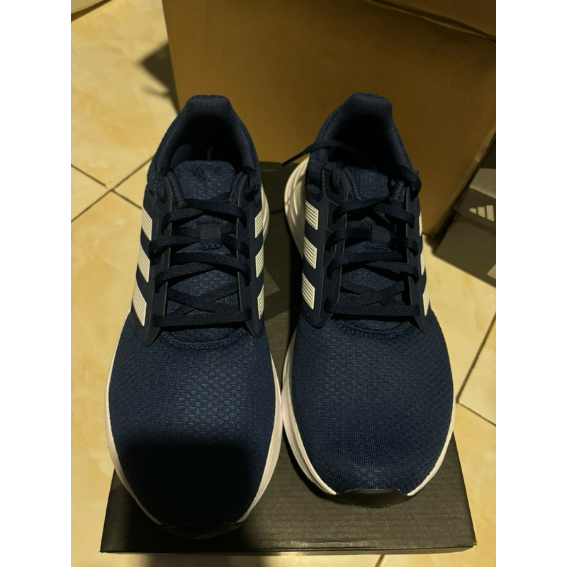 Sepatu Adidas Galaxy 6M