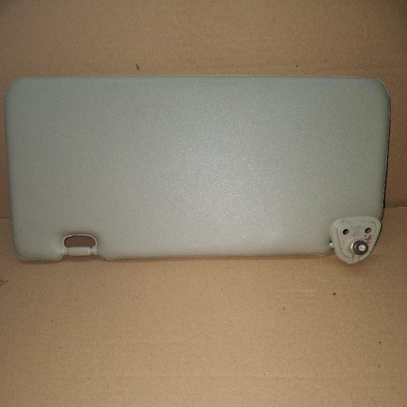 Sunvisor pelindung cahaya NISSAN LIVINA, LATIO KIRI. LH.cream. ORIGINAL