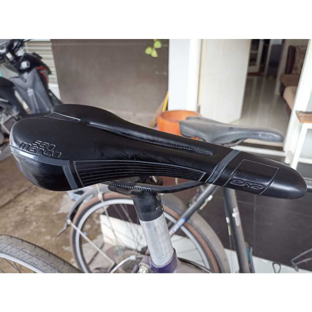 Sepeda Balap Giant Kronos