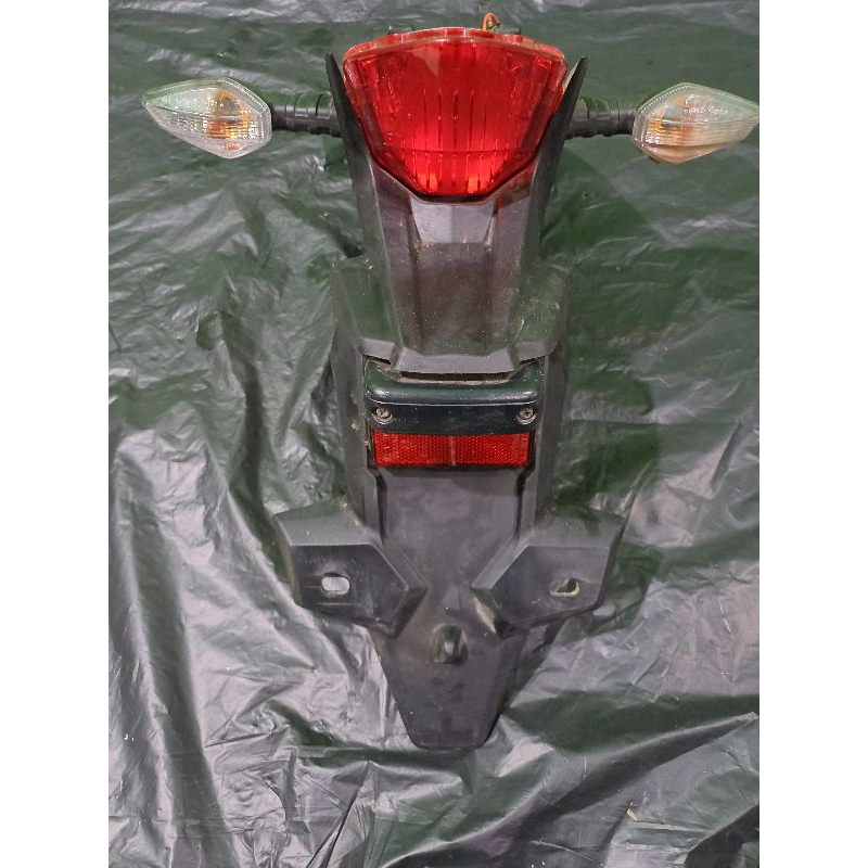 Spakbor belakang bawah crf150l original copotan motor