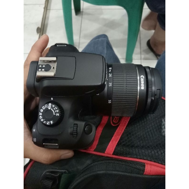 Kamera Canon DSLR D4000