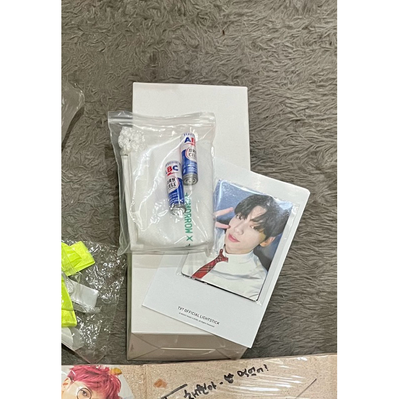 PRELOVED LIGHTSTICK TXT (TOMORROW X TOGETHER)