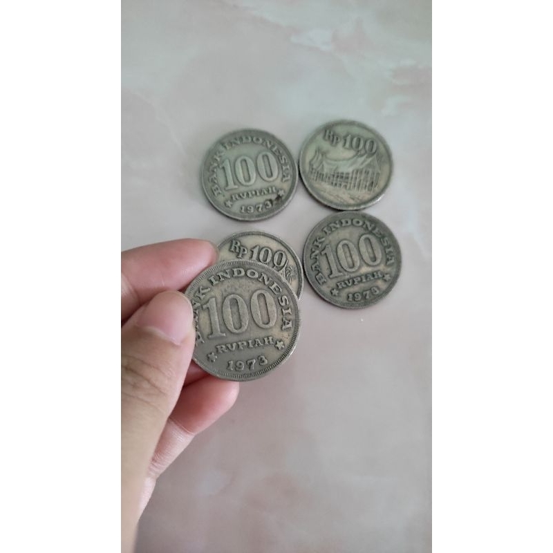 KOIN 100 RUPIAH KUNO / ANTIK 1973