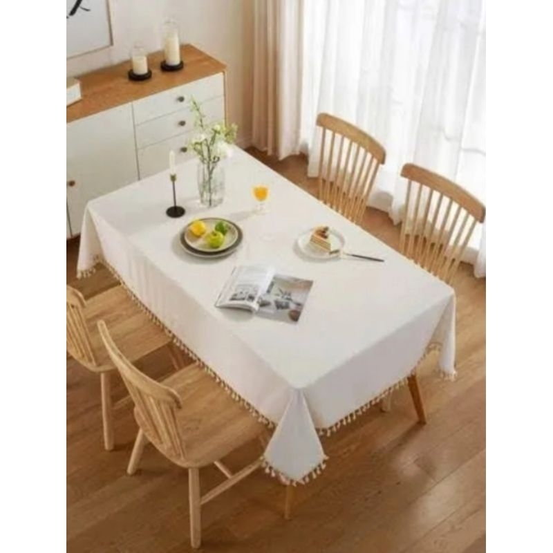 taplak meja  tamu /makan rumbai satin 2-4 kursi