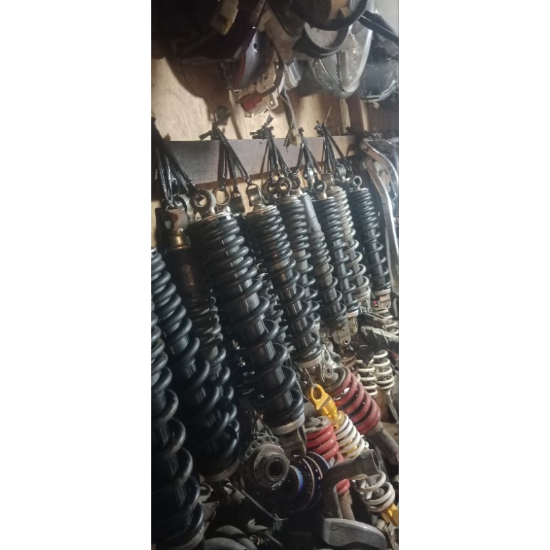 skok belakang matic beat vario original bahan