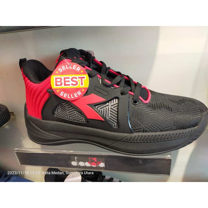 Sepatu basket DIADORA 100% BARU