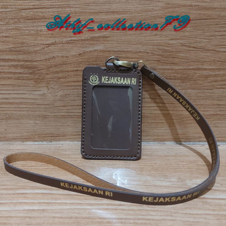 

KODE Y75C Tempat Id Card Kejaksaan RI Kulit Holder Id Card Kulit Kejaksaan RI Kalung