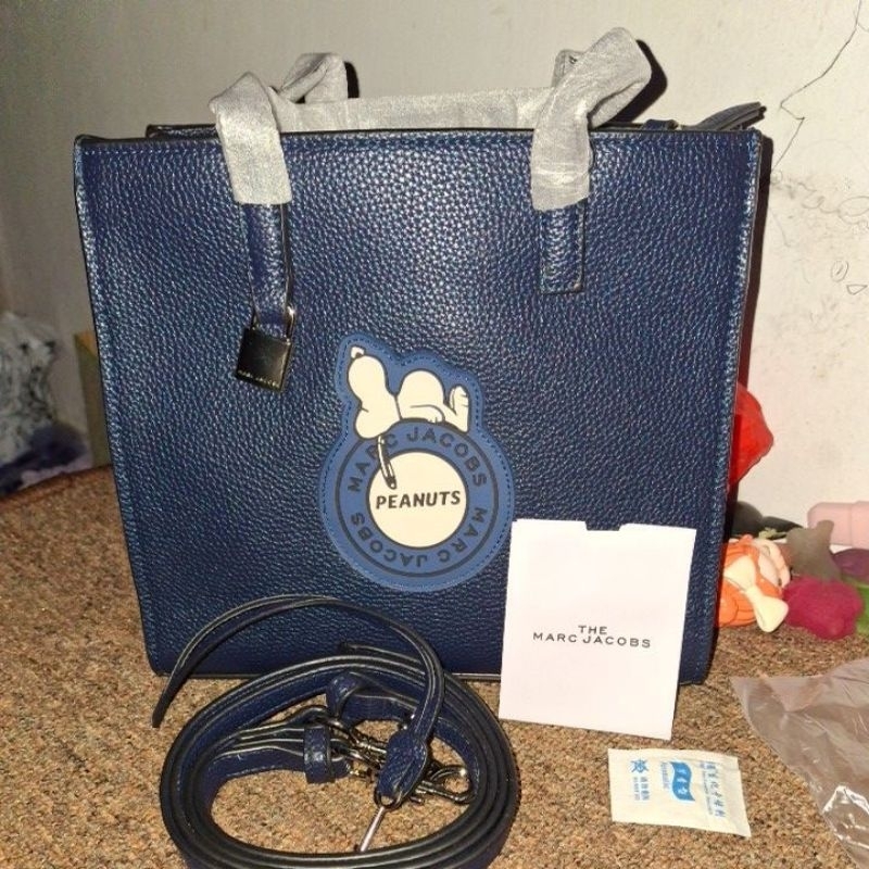 mj grind peanut navy