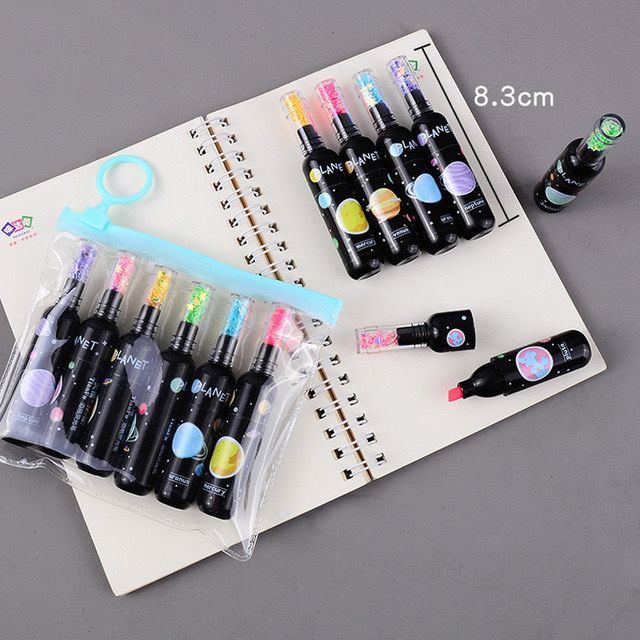 

Set Stabilo isi 6 Pcs Highlighter Set dengan Mainan SANRIO & GLITTER / Highlight Pen