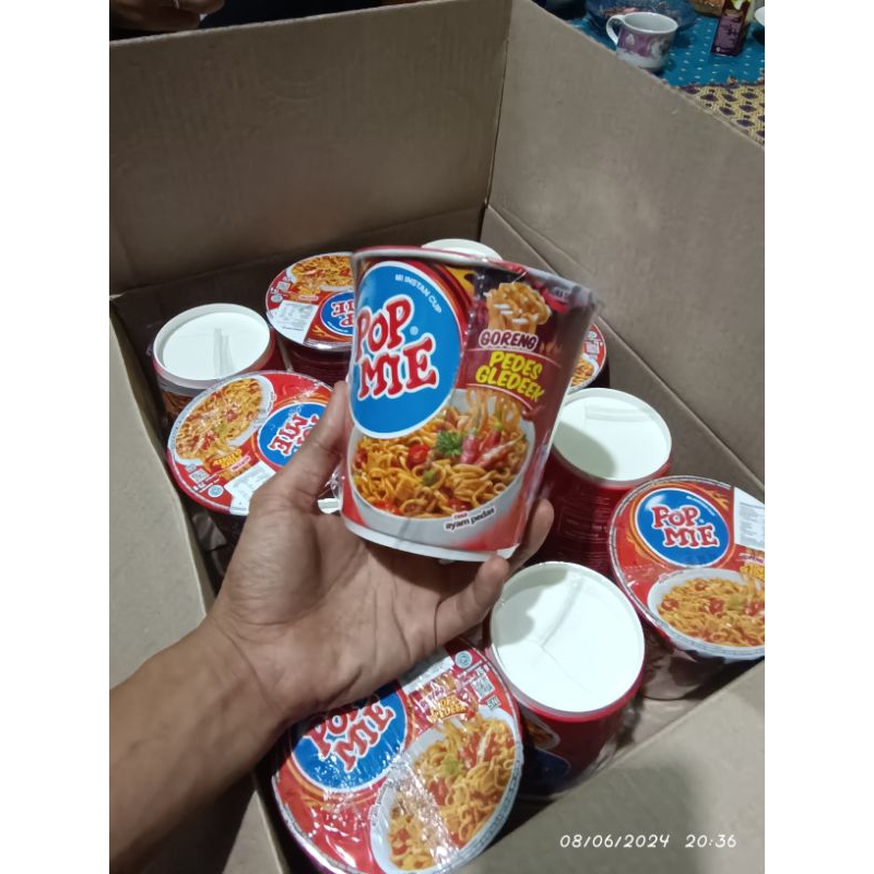 

Pop Mie Pedas Gledek -Mi Instan Cup-