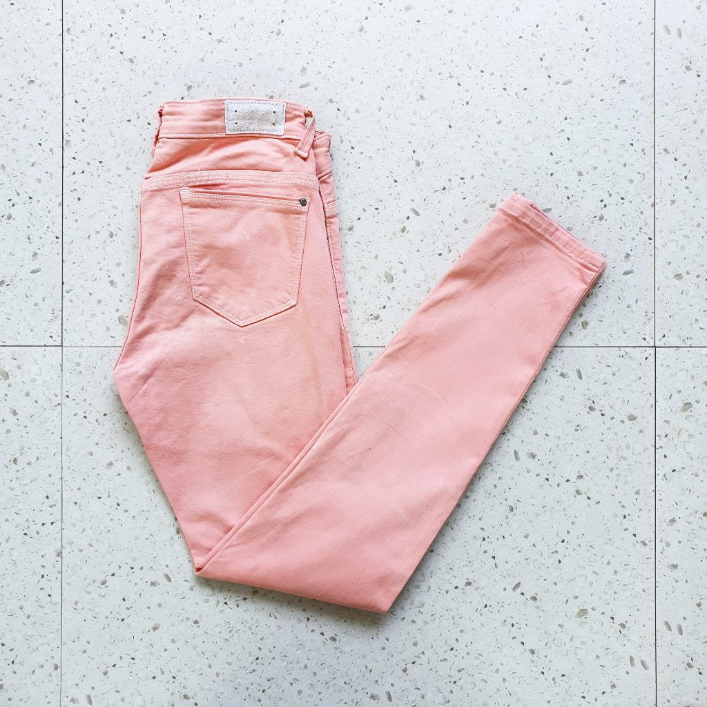 Celana Jeans Panjang Wanita Zara / Size 30 - Lingkar 80 cm / Bekas - Second - Preloved