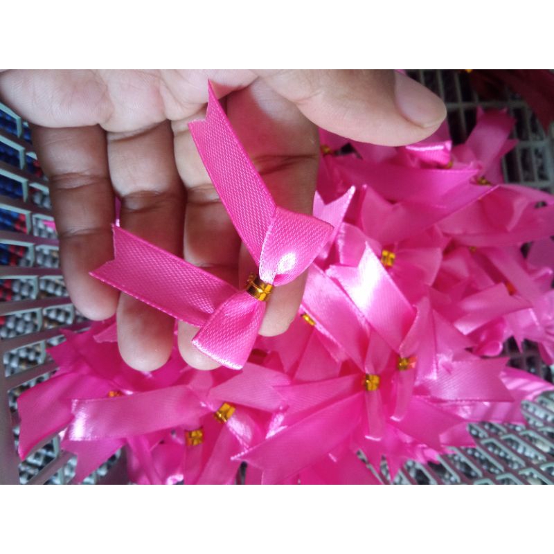 

pita souvenir siap pakai