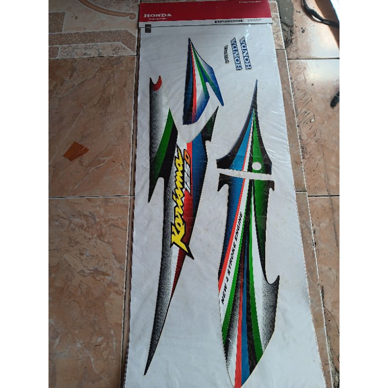 striping sticker list full body honda karisma 125D stripe set karisma disk 5 original AHM KPH-830ZE