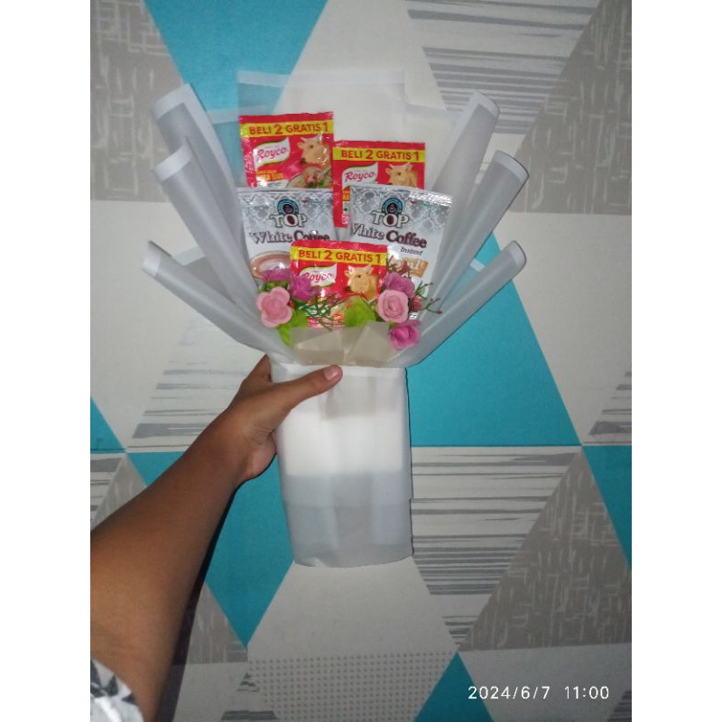 

BUCKET KOPI DAN ROYKO isi 5