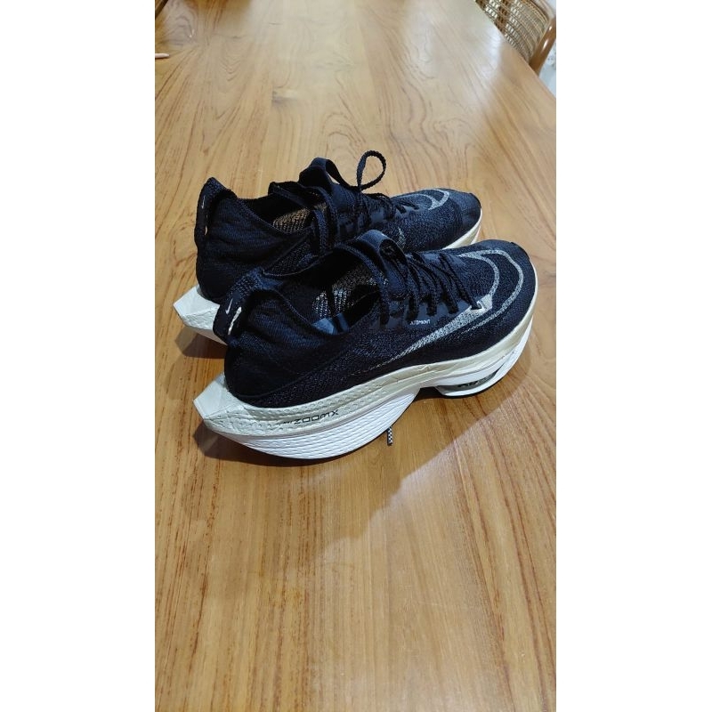 Preloved Nike Alphafly Next% 2 Black Metallic Gold Grain