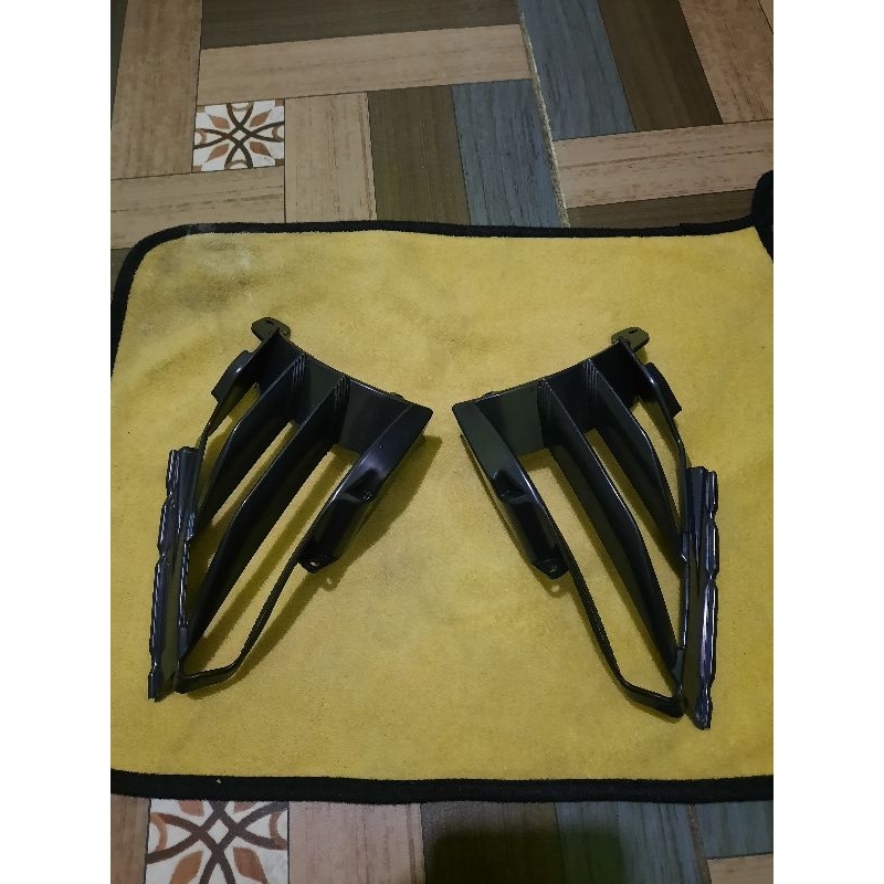 Kumis Alis Frame Mika Relfektor Lampu Depan Yamaha Mio Soul GT 115 Xeon GT 125 PNP Set Kiri Kanan