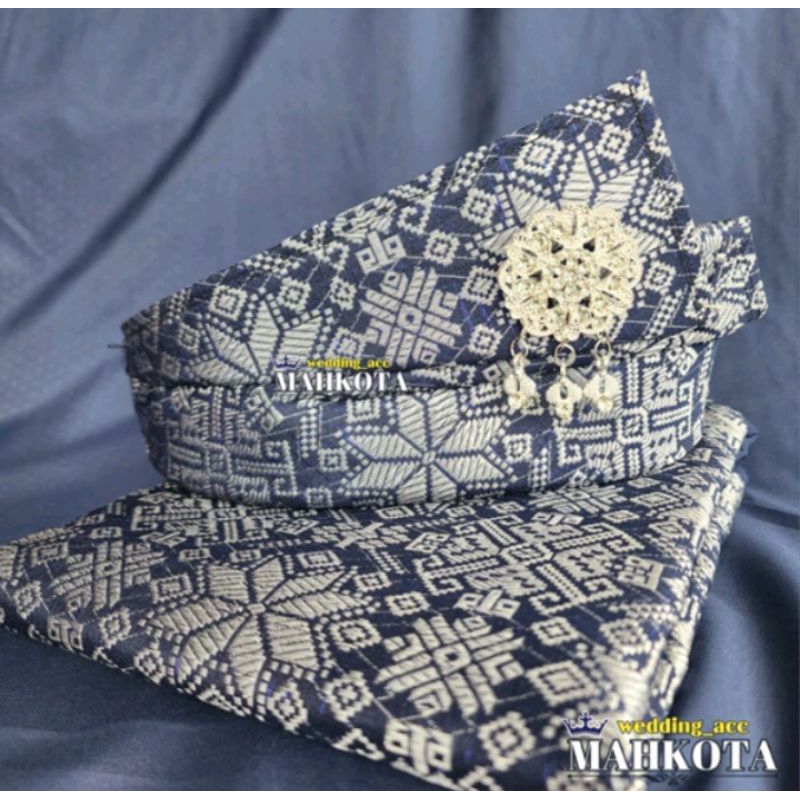 tanjak melayu khas melayu