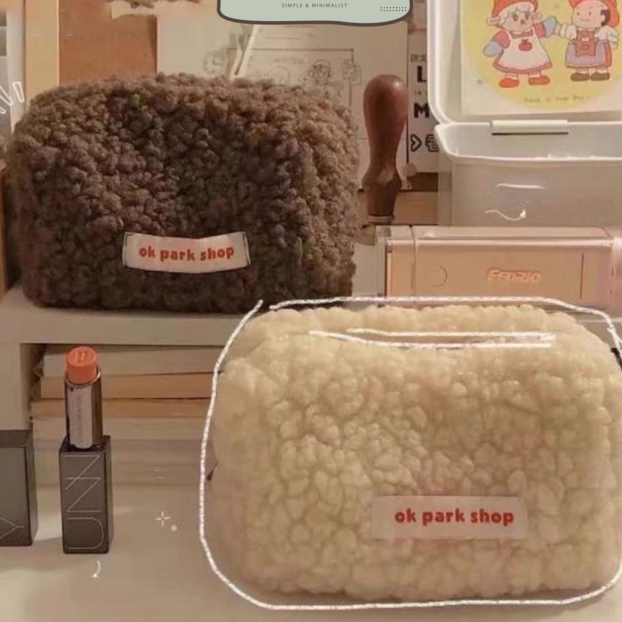 

KF7 MILOLI Kotak Pensil Bulu furry Woll Soft Aesthetic Korean Style Stationery F15