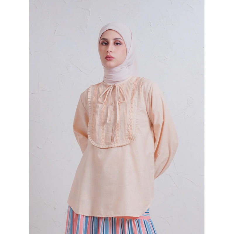 Sasha Top Nude Aleza Label
