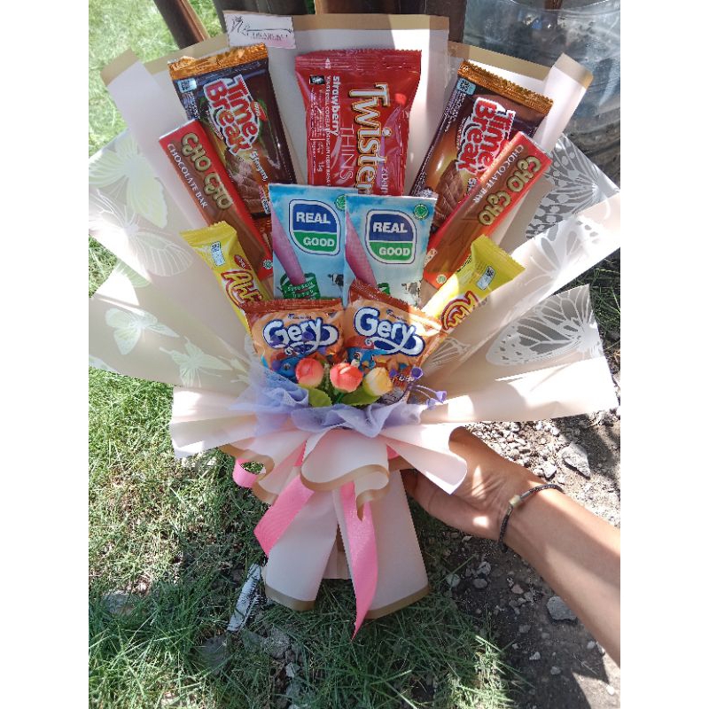 

nutirabuket mini snack flower